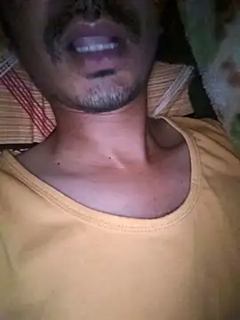 dreamtoungelick69 online show from April 2026 06:52:01 PM