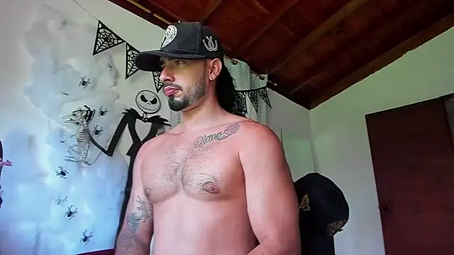 Snapshot of Baky_sexy chatting on October 2025 03:15:01 PM Baky sexy online show from October 2025 03:15:01 PM