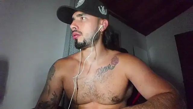 Snapshot of Baky_sexy chatting on October 2025 11:17:02 PM Baky sexy online show from October 2025 11:17:02 PM