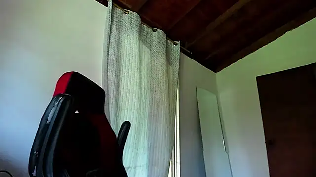 Snapshot of Baky_sexy chatting on October 2025 05:46:02 PM Baky sexy online show from October 2025 05:46:02 PM