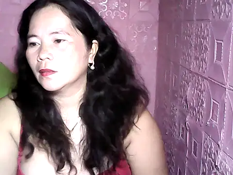 Snapshot of hotpusie_4u chatting on November 2025 04:43:02 PM hotpusie 4u online show from November 2025 04:43:02 PM