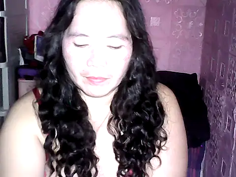 hotpusie 4u online show from February 2026 04:52:01 PM