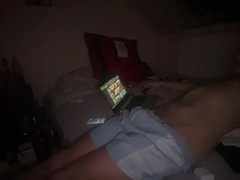 Chris-LE91 online show from February 2026 11:37:02 PM