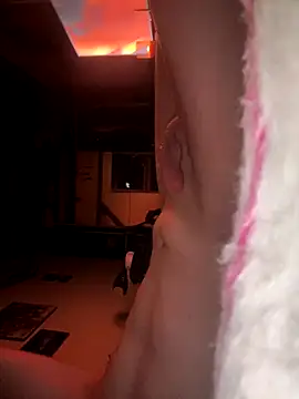 Chris-LE91 online show from September 2025 01:06:02 AM