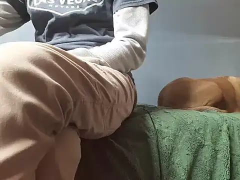 beobe74 online show from December 2025 06:29:02 PM