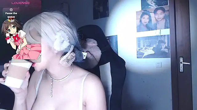 candy cola online show from October 2025 03:30:02 AM