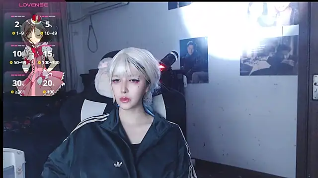 candy cola online show from September 2025 03:12:02 AM
