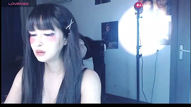 candy cola online show from November 2025 11:57:01 AM