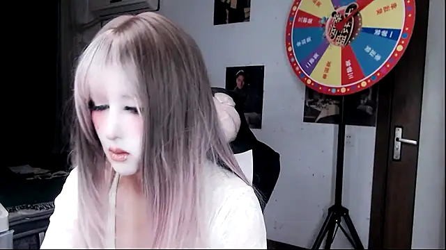 candy cola online show from February 2025 01:25:01 AM