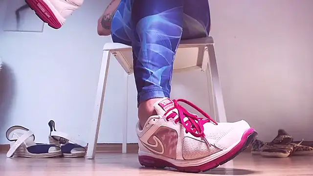 Snapshot of Foot_Goddes_ chatting on March 2025 10:00:02 AM Foot Goddes online show from March 2025 10:00:02 AM