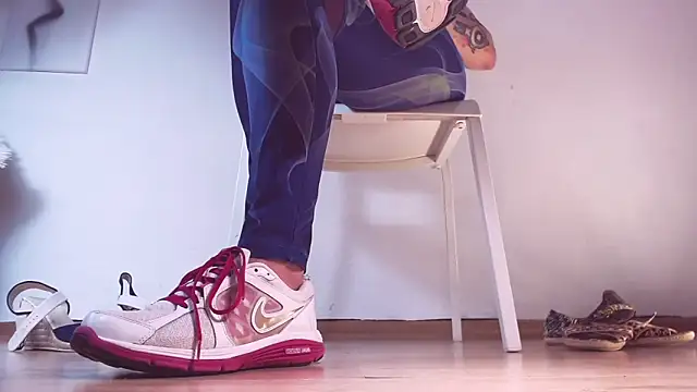 Snapshot of Foot_Goddes_ chatting on March 2025 06:57:02 AM Foot Goddes online show from March 2025 06:57:02 AM