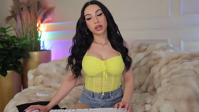 Anais Bloom online show from April 2026 07:20:01 PM