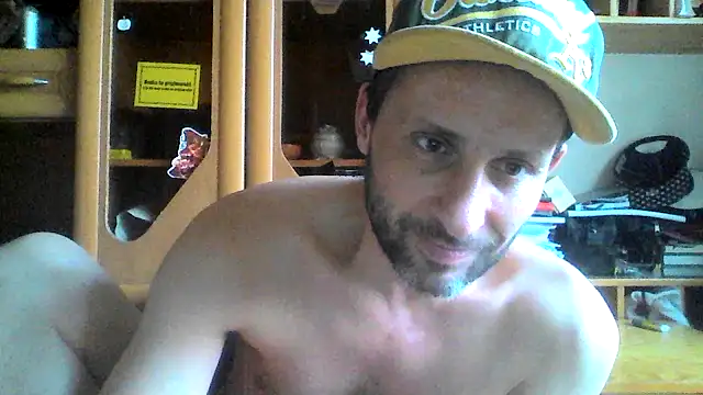 Snapshot of FireFox_Feel chatting on February 2025 02:05:01 PM FireFox Feel online show from February 2025 02:05:01 PM