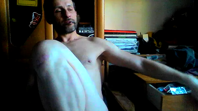 Snapshot of FireFox_Feel chatting on March 2025 03:51:02 PM FireFox Feel online show from March 2025 03:51:02 PM