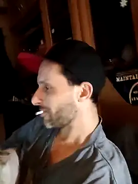 Snapshot of FireFox_Feel chatting on March 2025 11:27:02 PM FireFox Feel online show from March 2025 11:27:02 PM