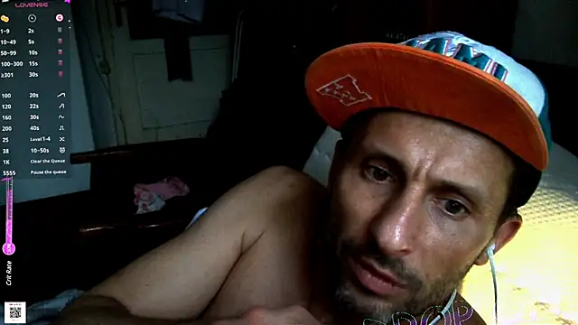 Snapshot of FireFox_Feel chatting on December 2024 01:38:01 PM FireFox Feel online show from December 2024 01:38:01 PM