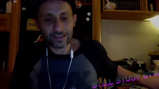 Snapshot of FireFox_Feel chatting on December 2024 12:12:01 AM FireFox Feel online show from December 2024 12:12:01 AM