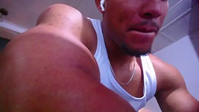 Snapshot of teddyfit19cm chatting on July 2026 01:21:02 PM teddyfit19cm online show from July 2026 01:21:02 PM