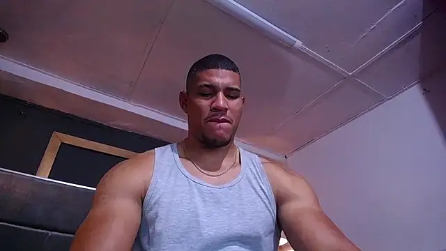 Snapshot of teddyfit19cm chatting on June 2026 01:23:02 PM teddyfit19cm online show from June 2026 01:23:02 PM