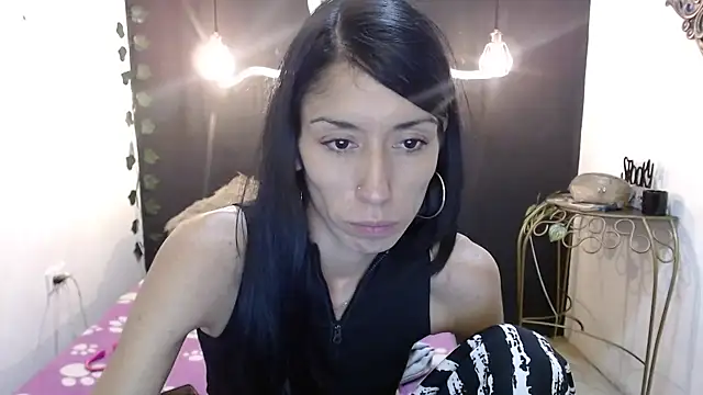 Snapshot of SexyKataShow chatting on January 2025 11:55:02 PM SexyKataShow online show from January 2025 11:55:02 PM