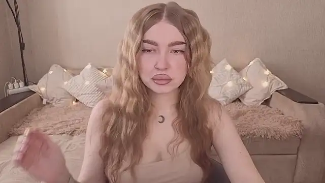 ViolettaLopez online show from April 2026 11:16:01 AM