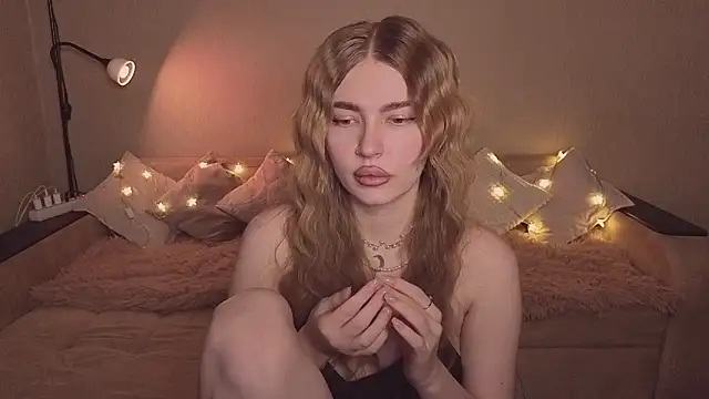 ViolettaLopez online show from March 2026 04:10:01 PM