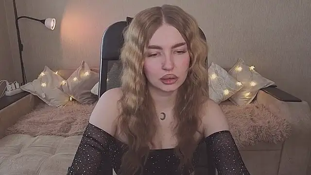 ViolettaLopez online show from February 2026 12:57:02 PM