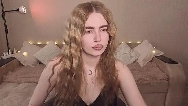 ViolettaLopez online show from June 2026 02:29:01 PM