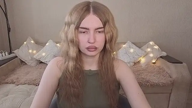 ViolettaLopez online show from March 2026 12:23:02 PM