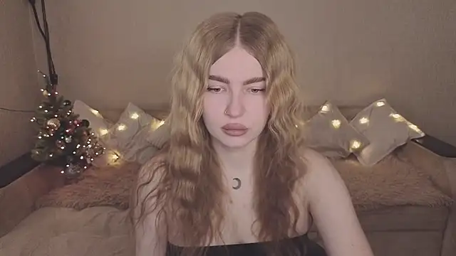 ViolettaLopez online show from December 2025 10:39:02 AM