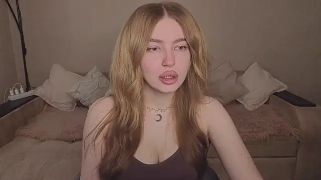 ViolettaLopez online show from May 2026 03:07:02 PM