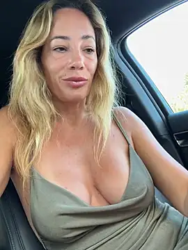 SweeetAlegra online show from June 2026 09:09:01 AM