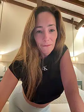 SweeetAlegra online show from April 2026 08:04:02 PM