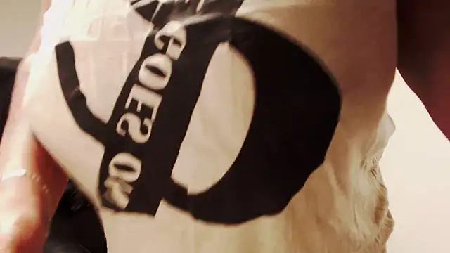 LaylaMilf online show from March 2026 06:35:01 PM