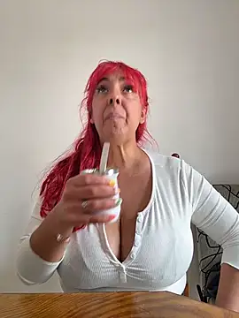 Snapshot of sofy_alone chatting on October 2025 03:52:01 PM sofy alone online show from October 2025 03:52:01 PM