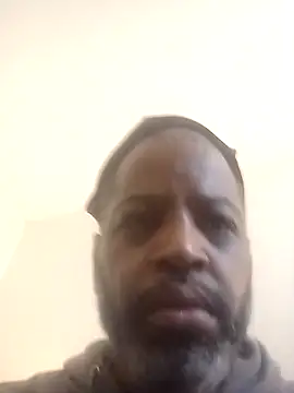 alfiebrown007 online show from October 2025 08:33:01 AM