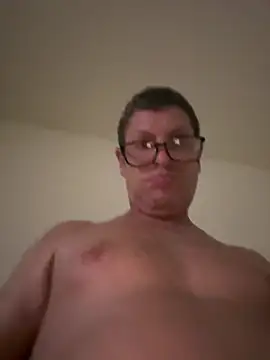 Snapshot of niceguyjr chatting on January 2026 08:18:01 AM niceguyjr online show from January 2026 08:18:01 AM