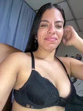 roman and jessie online show from March 2026 08:08:02 AM