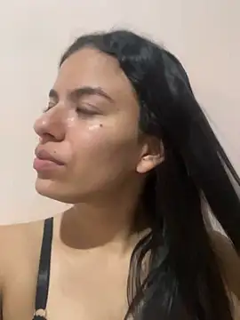 Snapshot of roman_and_jessie chatting on February 2026 07:35:01 PM roman and jessie online show from February 2026 07:35:01 PM