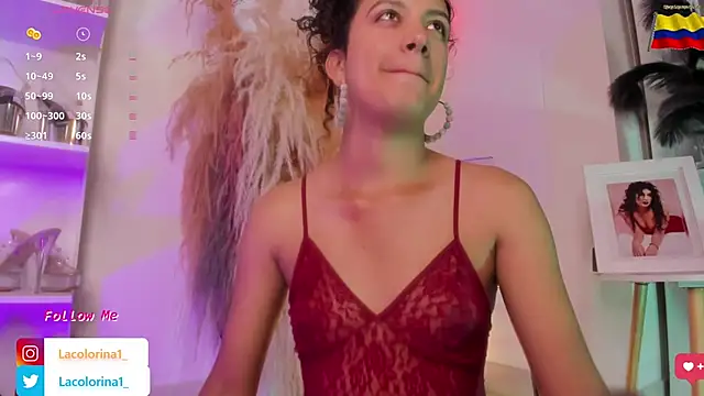 LaColorina  online show from October 2025 06:51:01 PM