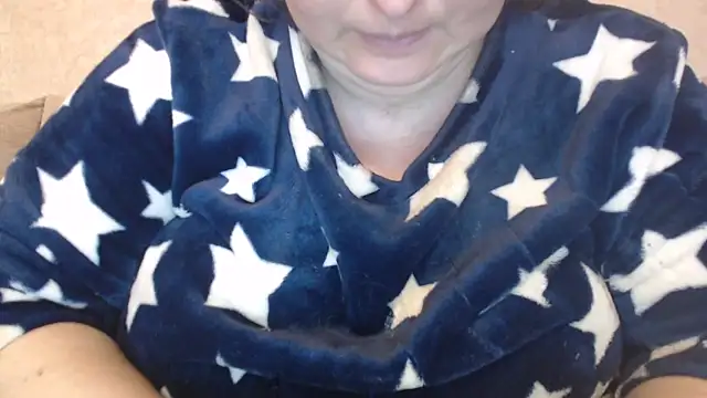 Amy August online show from February 2026 06:57:02 AM