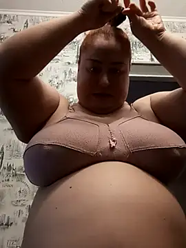 Amy August online show from March 2025 05:34:01 AM