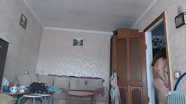 Amy August online show from January 2026 11:14:01 AM