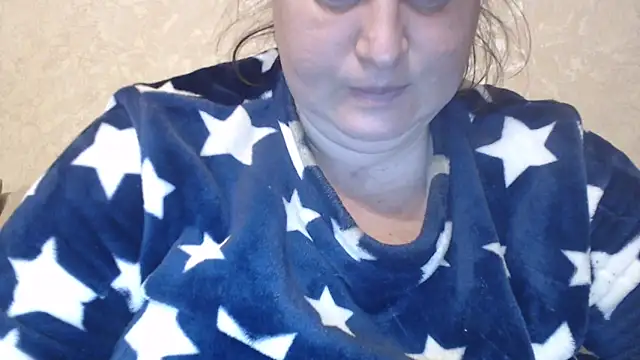 Amy August online show from February 2026 01:05:02 AM