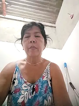 TropicalFlower online show from November 2025 11:27:02 PM