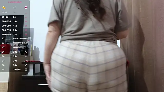 BBW MILF 4U online show from April 2026 11:22:02 AM