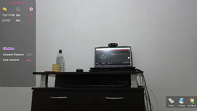 Snapshot of BBW_MILF_4U chatting on November 2025 03:00:02 PM BBW MILF 4U online show from November 2025 03:00:02 PM