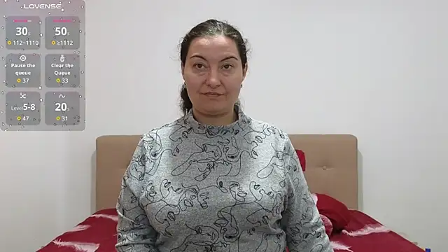 BBW MILF 4U online show from October 2025 07:10:02 AM
