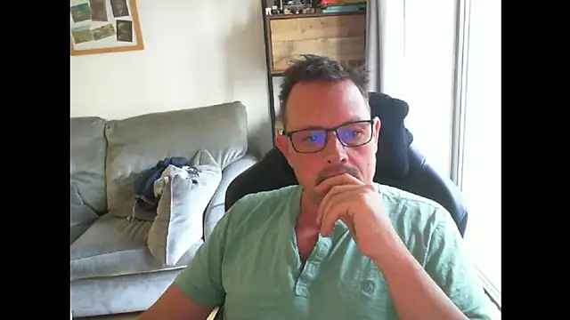 ZebedeePirate online show from March 2025 07:57:02 AM