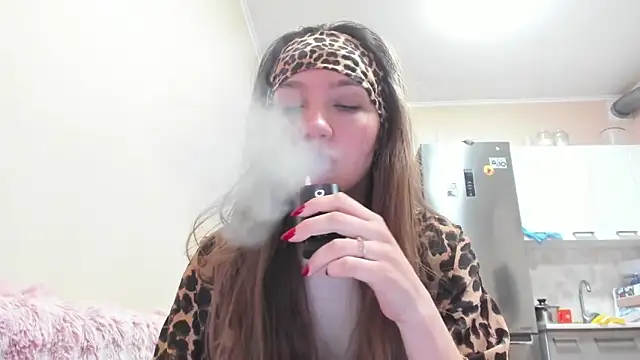 Snapshot of Naughty_Molly chatting on March 2026 04:53:01 PM Naughty Molly online show from March 2026 04:53:01 PM